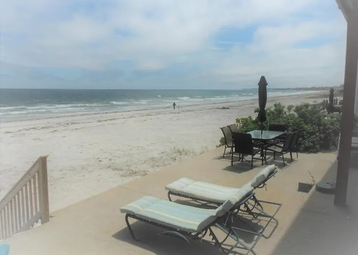 Sea Breeze W007 Wonderful Beachfront Oceanfront Property For The Whole Family 1897