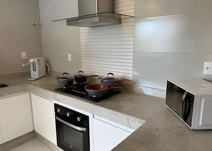 Sofisticado apartamento com ar cond. em Araxá