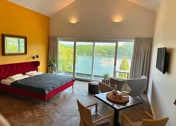 #5 Ommi Kese Star Suite Kamin Balkon Seeblick