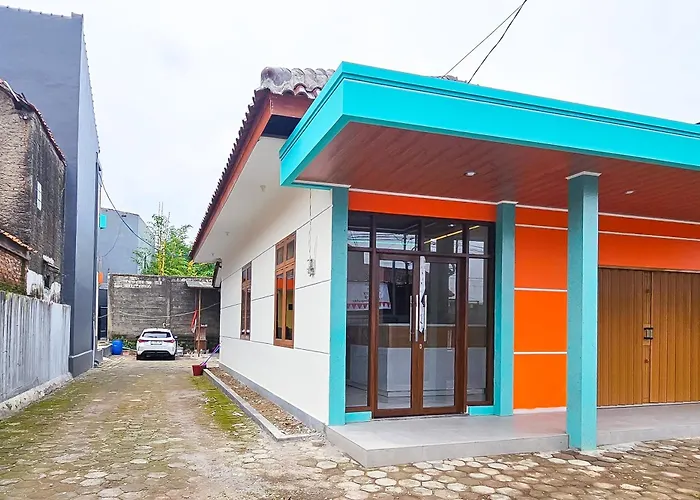 Urbanview Mj Hotel Syariah Cirebon By Reddoorz