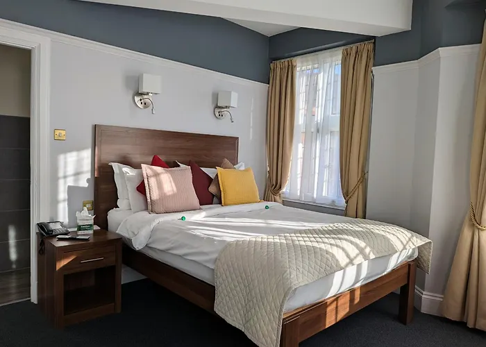 Royal Oxford Hotel