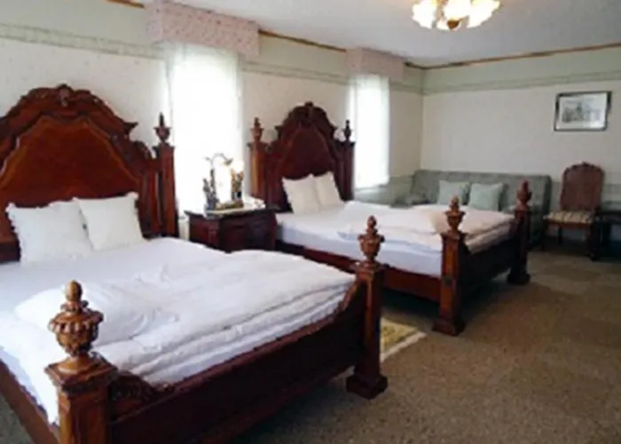 Petit Hotel Corinthian