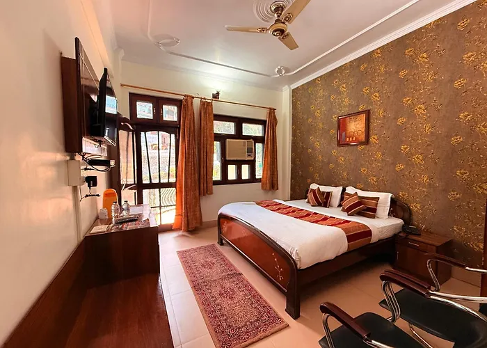 Hotel Mandakini