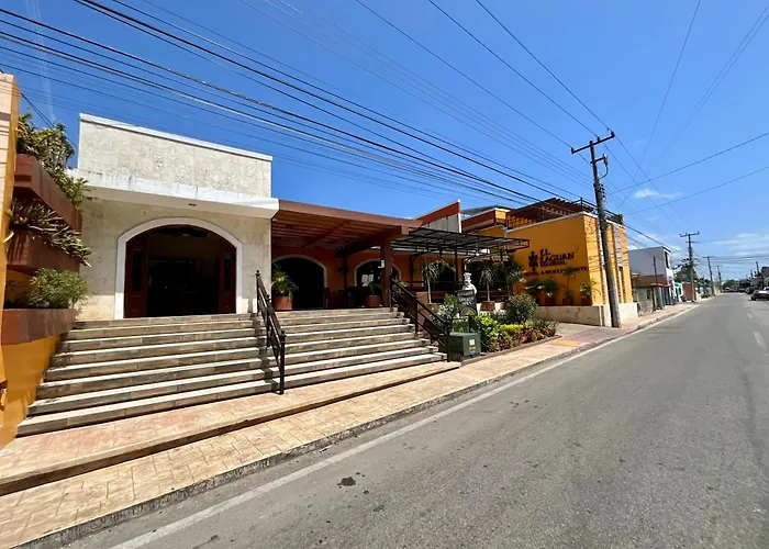 El Zaguán Colonial by GuruHotel Valladolid 