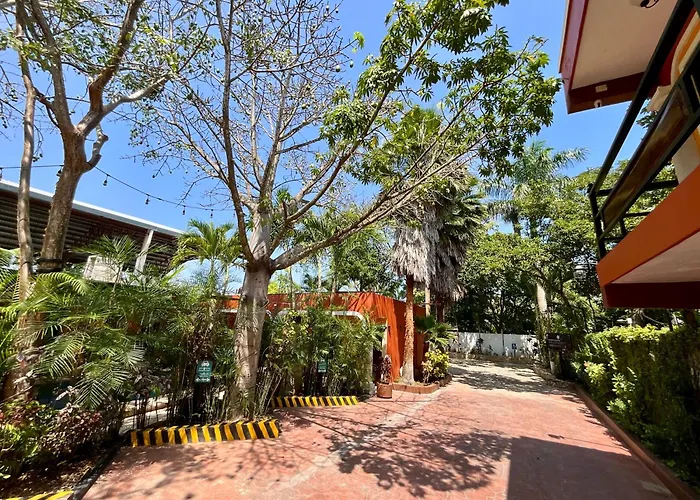 El Zaguán Colonial by GuruHotel Valladolid 