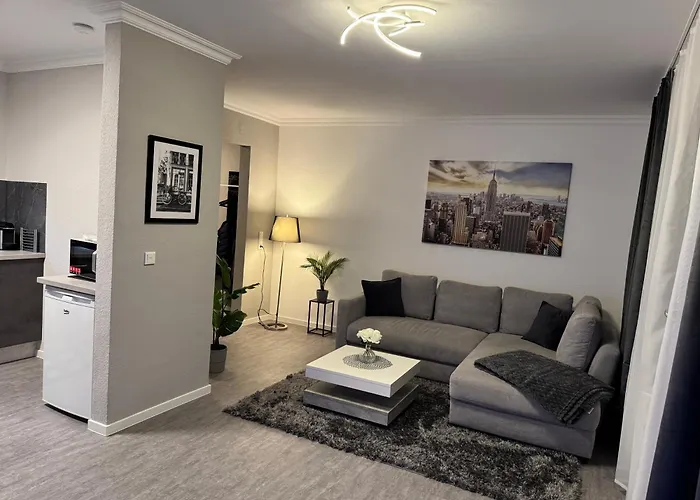 Kurstadt Apt Moderne 2ZKB Balkon-P-Platz Flexible Check-in 24 h