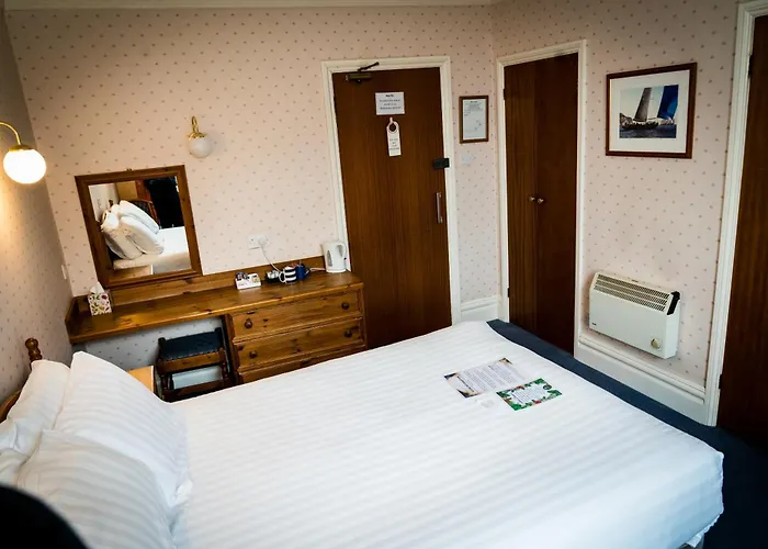 Channel View Hotel