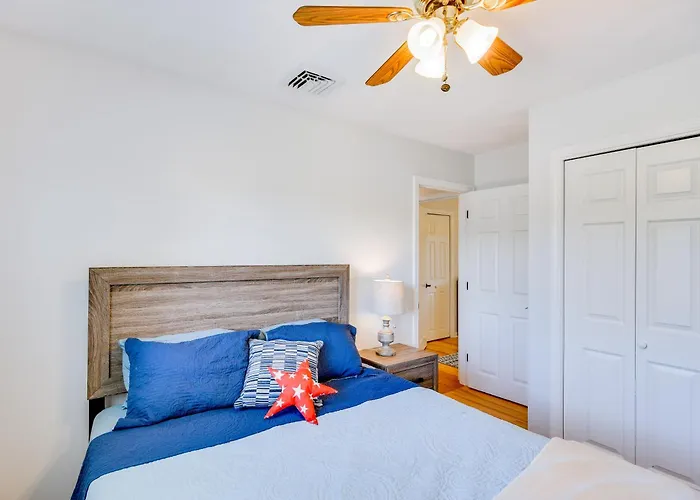 Narragansett Vacation Rental Near River & Beach!