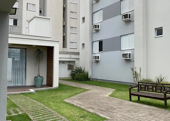 Apartamento familiar próximo à Universidade