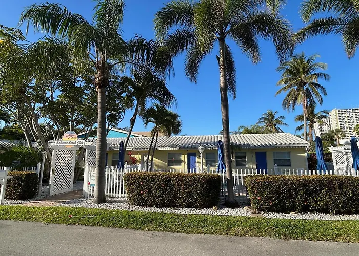 Bahama Beach Club Pompano - Cozy & Charming Apartments And Studios Near Beach With Heated Pool