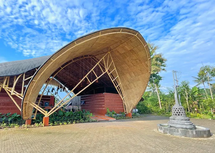 Moritz Hill Borobudur Resorts&Spa