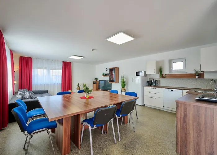 Sunny Hotel Regenstauf