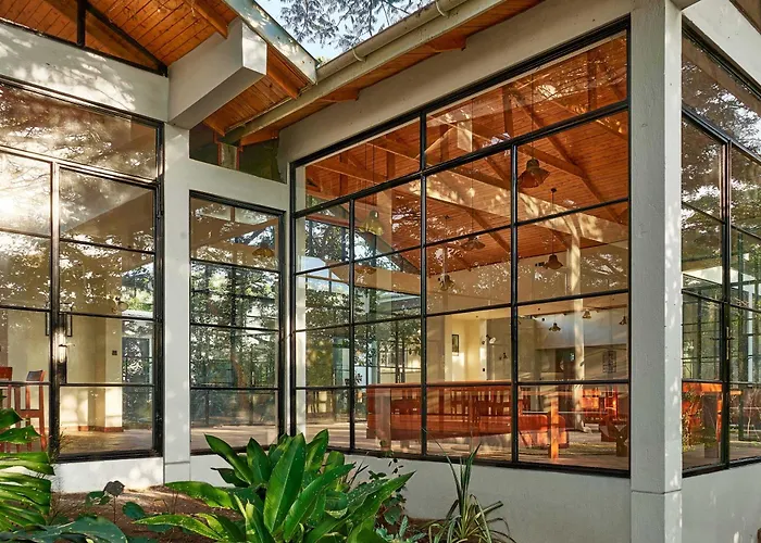 Igwara Lodge