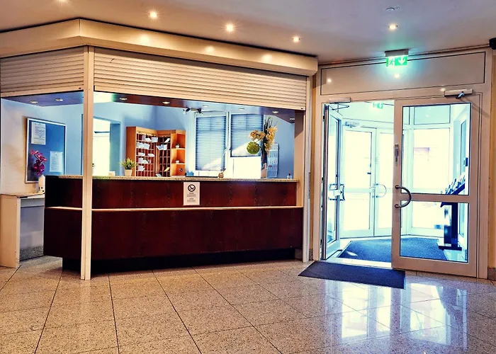 Hotel B99