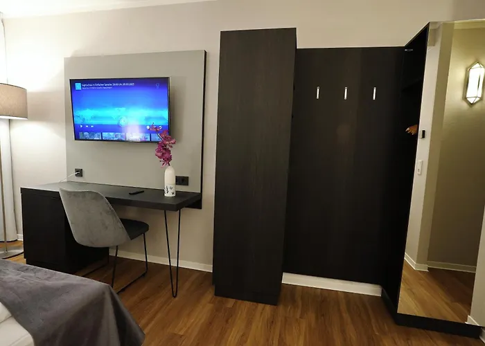 Hotel B99