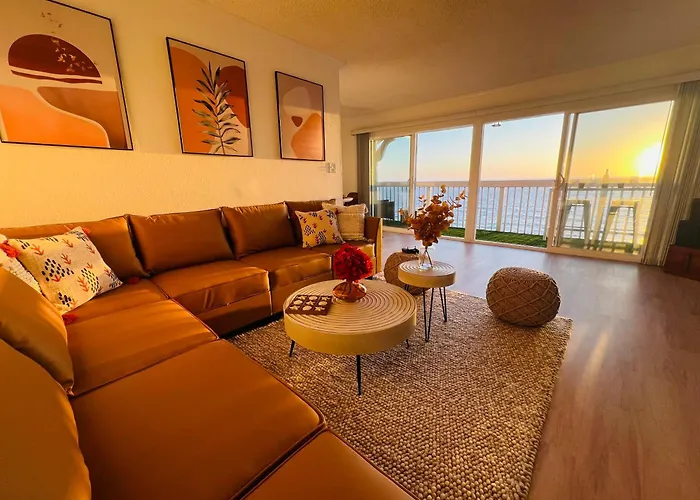 Oceanfront 2Br 2Ba With Stunning View 333