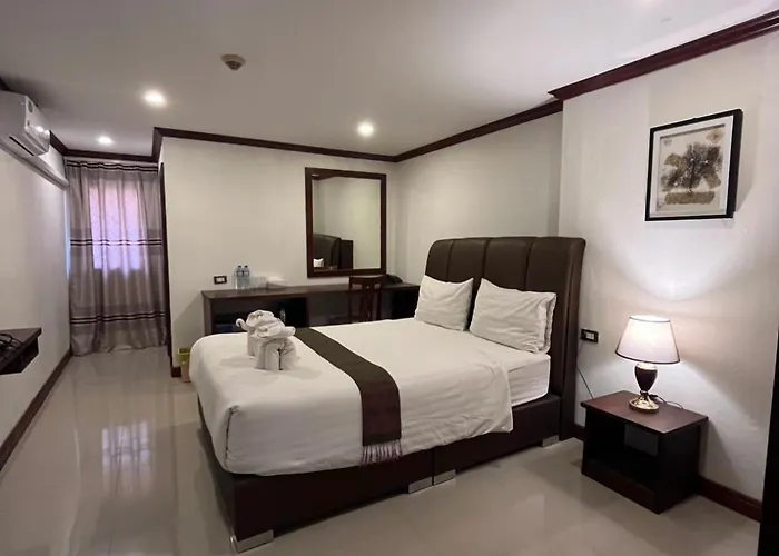 Nakhone Champa Hotel
