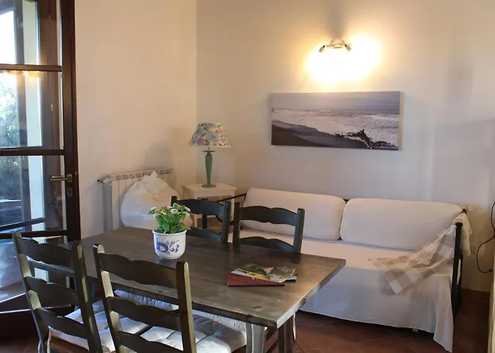 Casa "Ale" Con Piscina Comune E Bellissimo Giardino A 5 Minuti Dal Mare