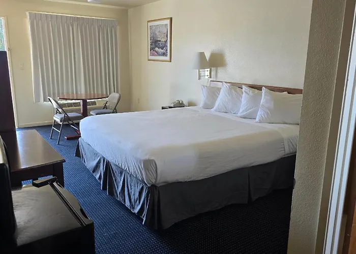 Terrace Inn And Suites