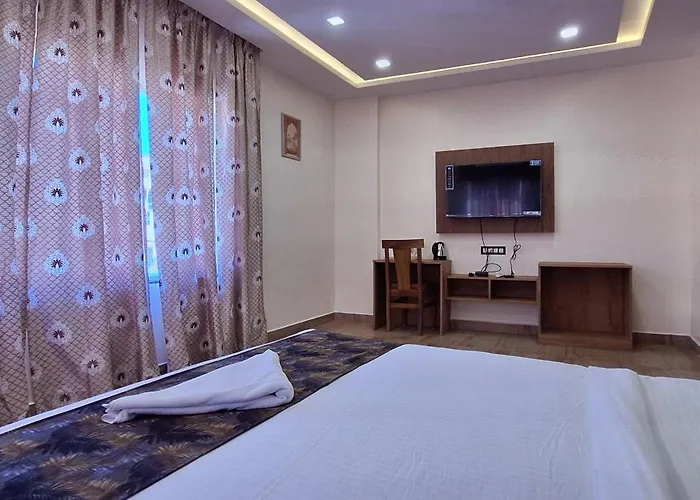 New Sun International & Banquet Hall