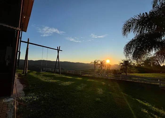 Residencial Encantos Linha Bonita - Vista que acalma, ambiente que encanta!