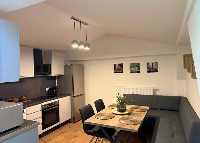 Modern City Apartment In Anklam - Close To Center