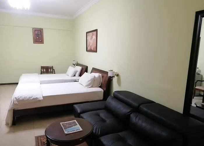 Royal Gibson Hotel