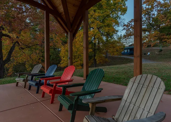 Engadine Inn And Cabins