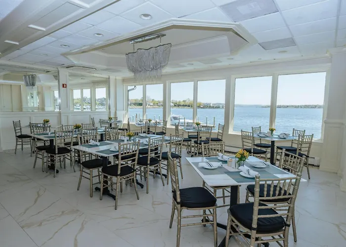 Oyster Point Hotel