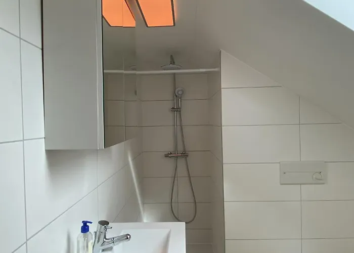 Monteurwohnung, 2 Schlafzimmer, DG, zentral Freyung