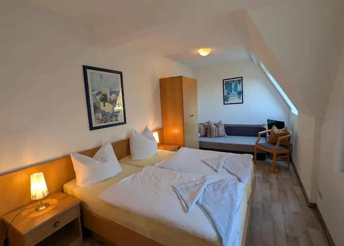 Pension&Restaurant Haus Hiddensee