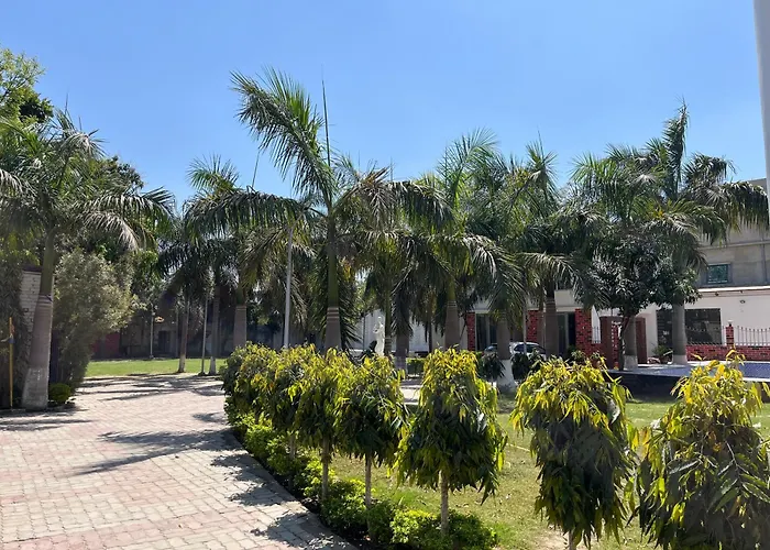Ashoka Hotel