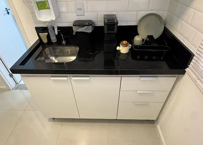 Flat Super Luxo - Central - Otima localizacao - Novo