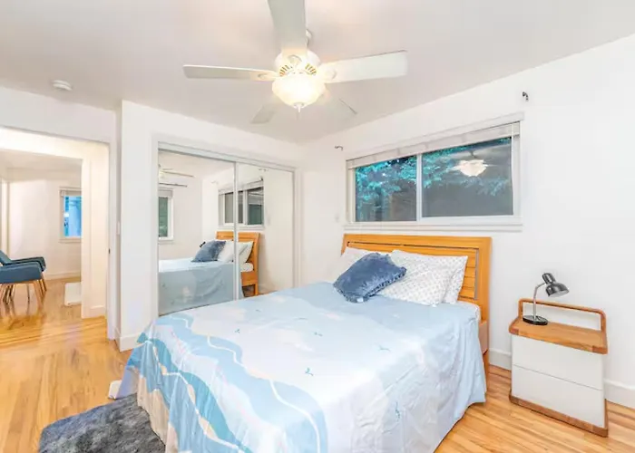 Mercer Island Boutique Stay