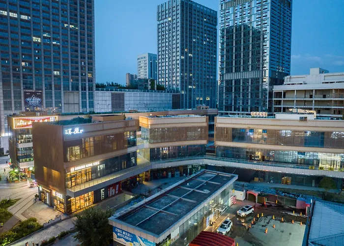 Starry Sky Garden Hotel Wuhan Hankou Railway Station Zhuyeshan Subway Station Branch