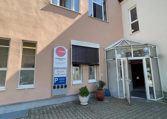1, 2, sleep Boardinghouse Unterschleißheim Zentrum