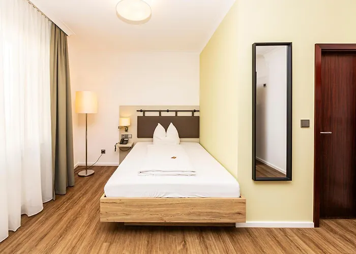 Koenigshof Bed And Breakfast