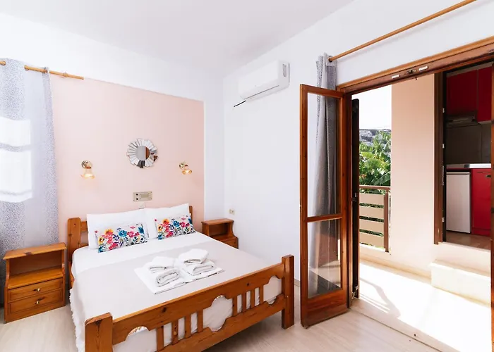 Eva Marina Hotel