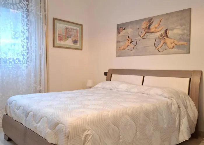 Casa Del Sole Apartments With Garden A Marina Di Pisa