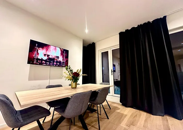 Luxury Suites Park By Rikas Hotels