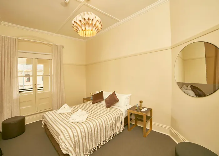 Shamrock Hotel & Accommodation Kyneton