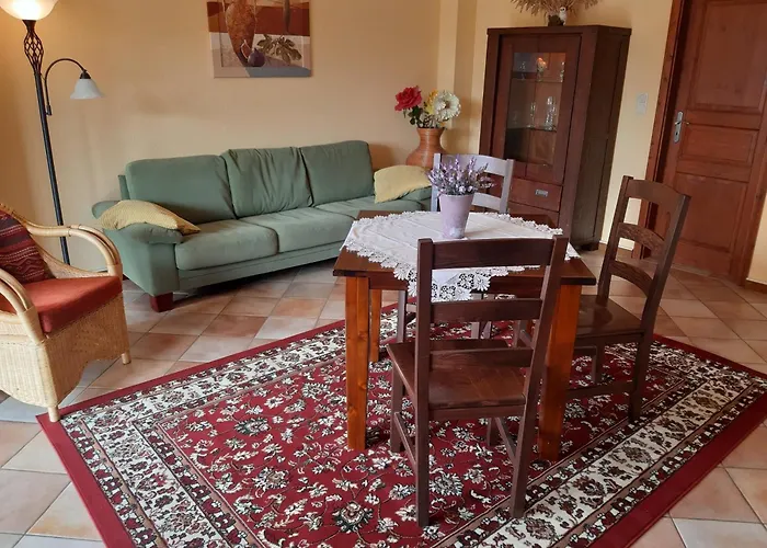 Ferienwohnung Sonnenterrasse am Fleesensee