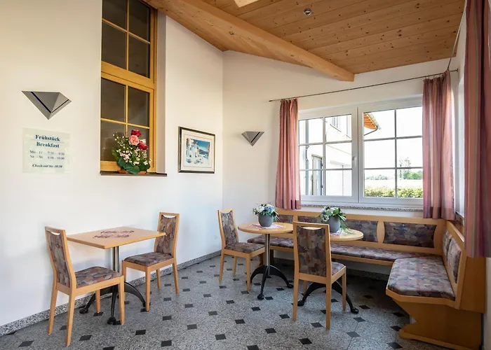 Pension Demmel, Bed&Breakfast