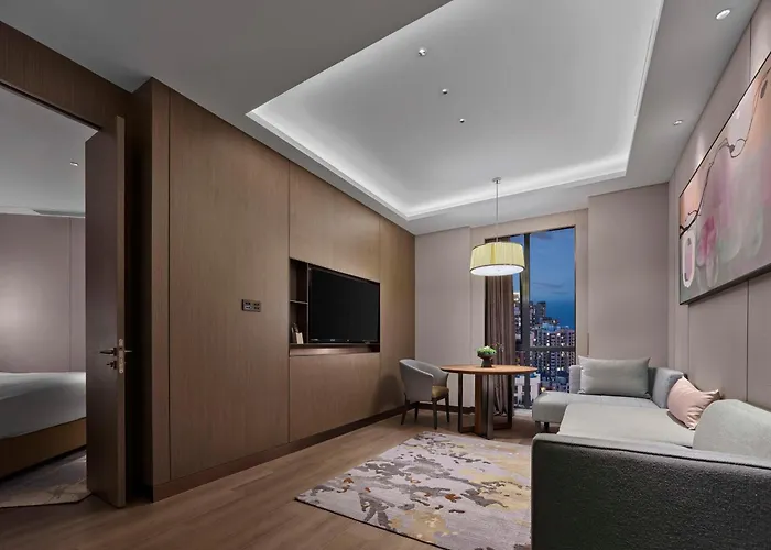 Doubletree By Hilton Yantai Golden Coast Hotel & Suites