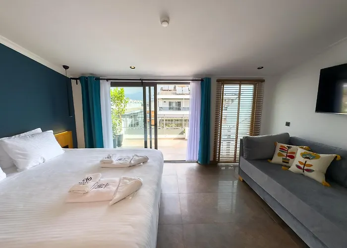 Nakas Hotel