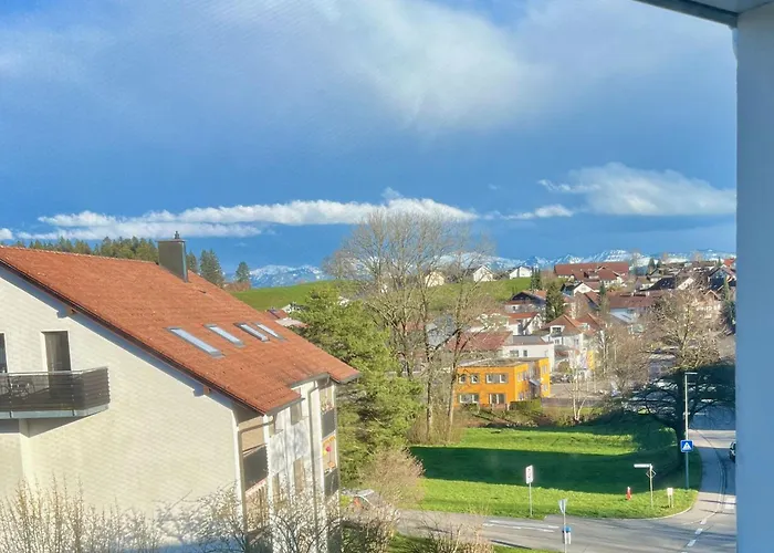 Adlerhorst Bright And Stylish With Mountain View