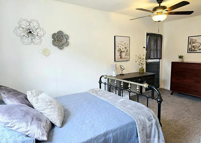 Salt Lick Creek Cottage