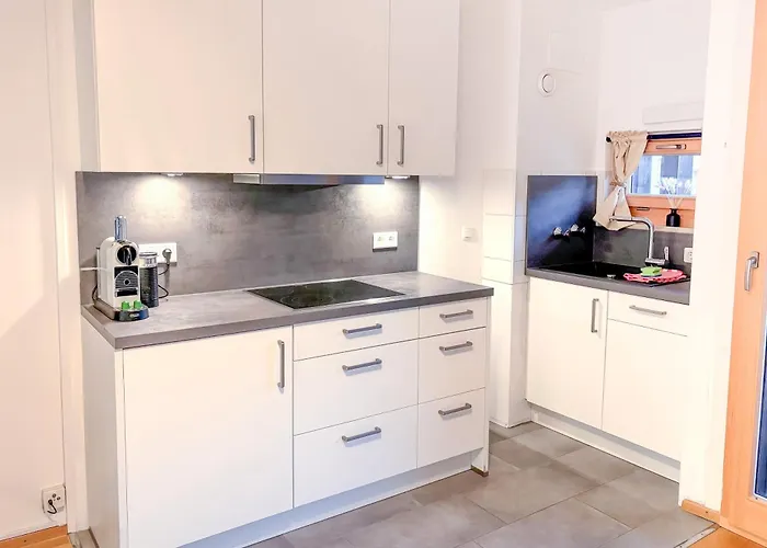Zentrales Apartment mit Balkon direkt am Wanderweg - Alpenperle Tegernsee