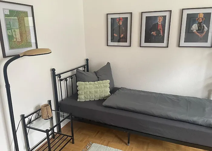 Schwarzwald Style - Ruhige&komfortable Fewo mit 85 qm in zentraler Lage Solemar&Kliniken - Ideal für Kurgäste, Begleitpersonen, Berufspendler - Attraktiv für längere Aufenthalte