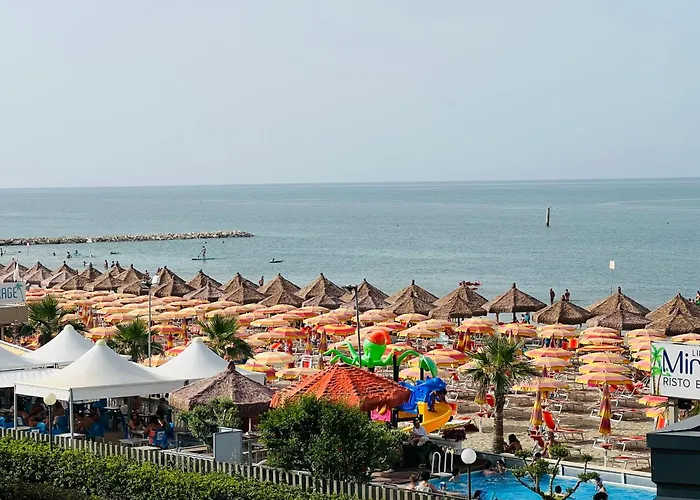 First Line Sea View Apartment Caravella